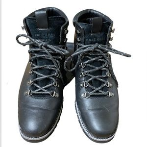 CLEARANCE! Cole Haan Mens ZeroGrand Water-Resistant
Hiker Boots Size: 9M